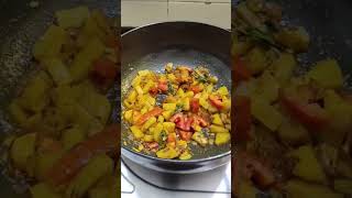 स्वादिष्ट आलू पालक की सब्ज़ी| Super Easy Aloo Palak Ki Sabzishortvideo