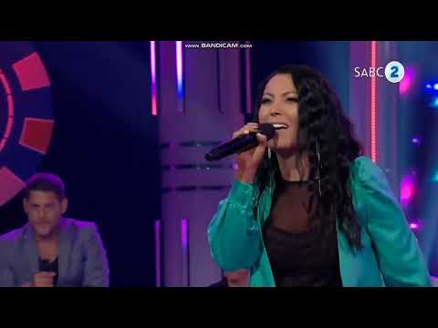 Samantha Leonard – Rolling in the deep (live)