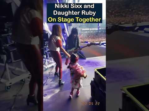 Nikki Sixx And His Daughter Ruby Have A Moment On Stage Together ❤️