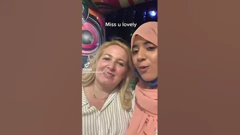 Lesbian Hijab Girl Love Lgbtq 