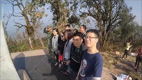 Hát Quốc Ca tại cột mốc A Pa Chải