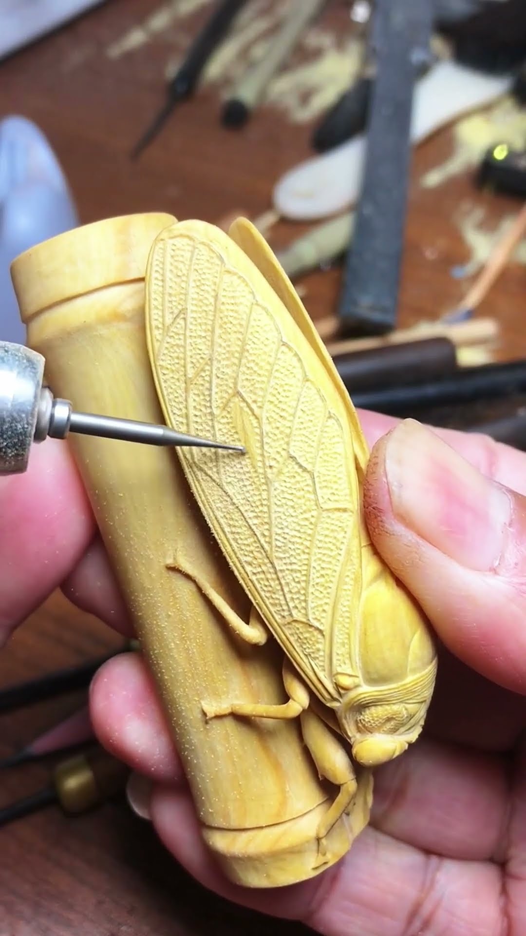 Bamboo three dimensional carving process- Good tools and machinery make work easy
