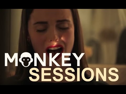 MATHILDE FERNANDEZ l VIVRE C'EST LA VIE l The Monkey Sessions
