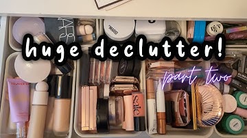 decluttering my makeup collection and going minimal | part 2