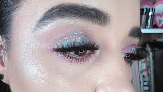 Maquillaje De Fiesta Sencillo Usando Glitters Bissú