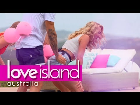 villa-games:-who-can-balloon-thrust-the-best?-|-love-island-australia-2018