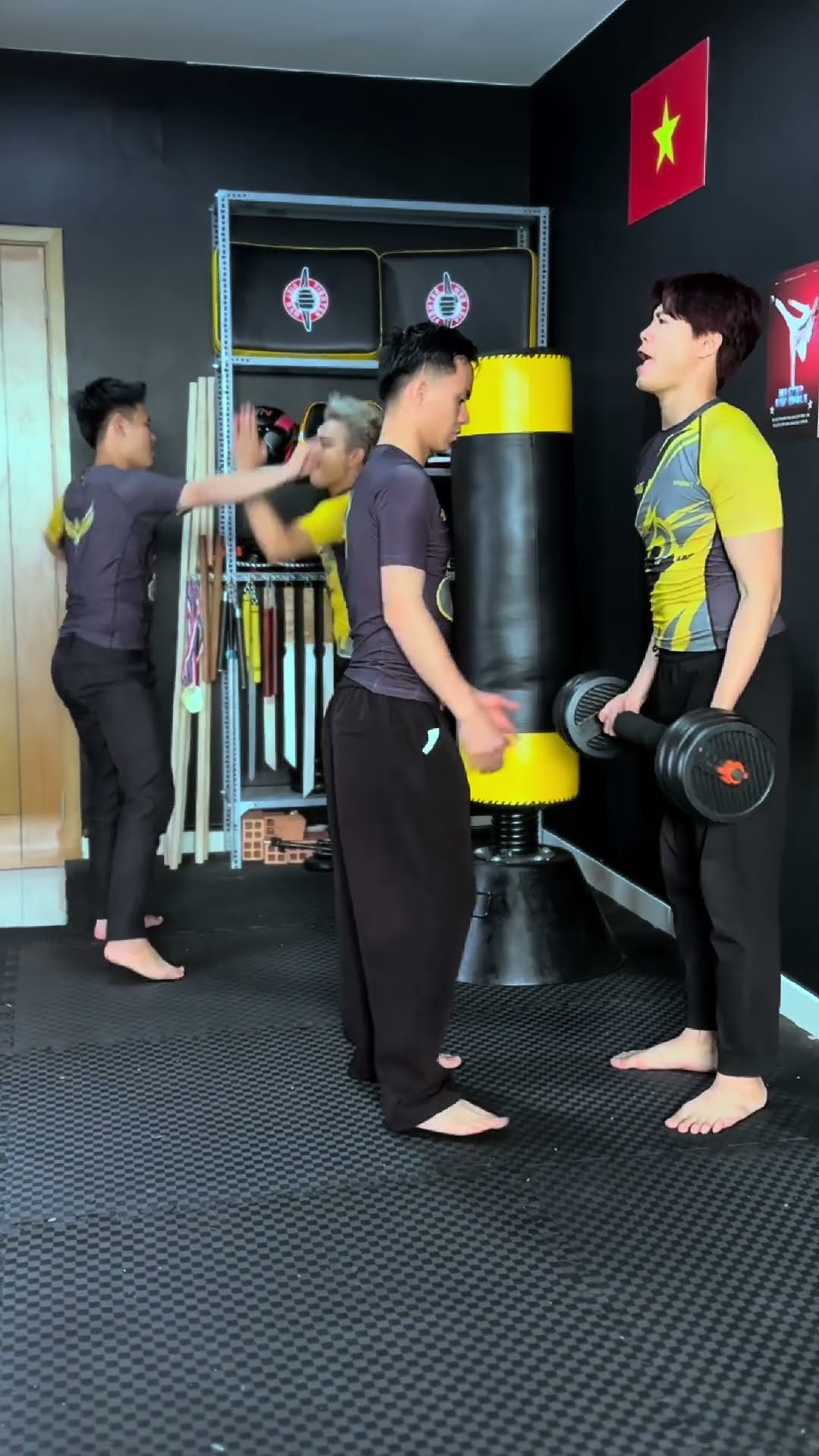 Cho chừa cái tật [BEN EAGLE] #beneagle #kungfu #martialarts #fighting #action #entertainment