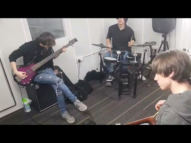 Watch Run through - Vertigo on YouTube Watch Run through - Vertigo on YouTube