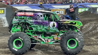 Monster Jam Tampa 02/10/2024 Grave Digger (Tyler Menninga) WINNING FREESTYLE 4k 60fps