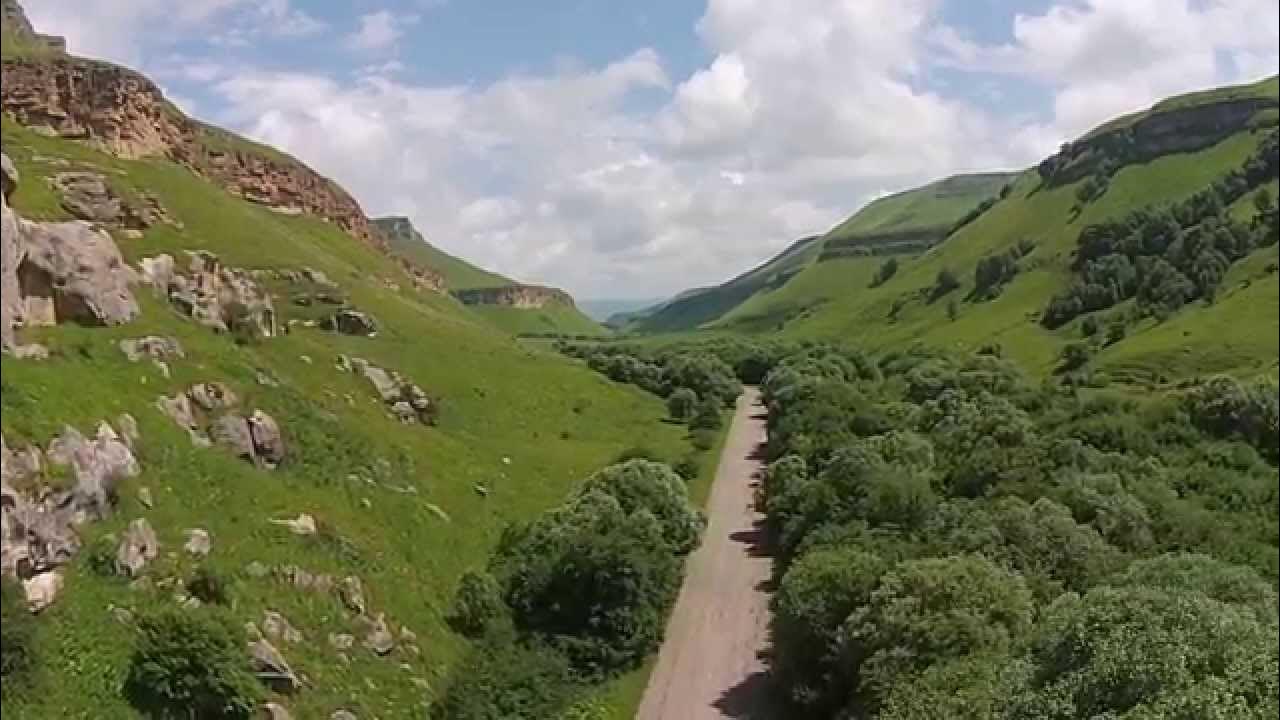 Лето 2016. Бермамыт, Эльбрус, Азовское море. - Mazda BT-50, 2,5 л, 2008 года пут