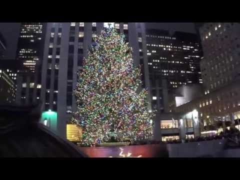 30 Rock Christmas Tree