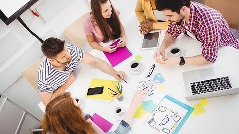 Mastering Team Communication - A Guide for School Projects (2 Minutes Microlearning)