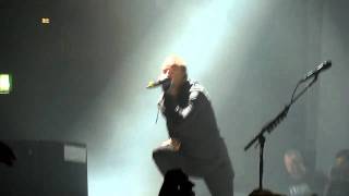 Papercut - Linkin Park (live in Stuttgart 2010) HD