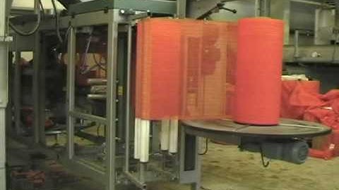 Multihead weigher and rollstock mesh bagger carrots - Pro-Pak