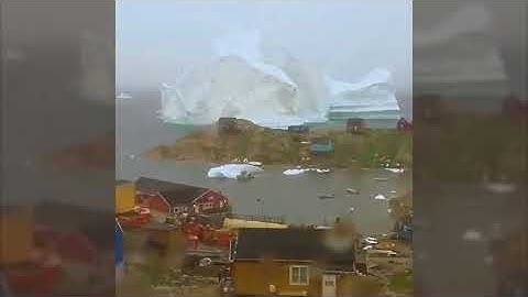 Timelapse Iceberg Innaarsuit, Greenland