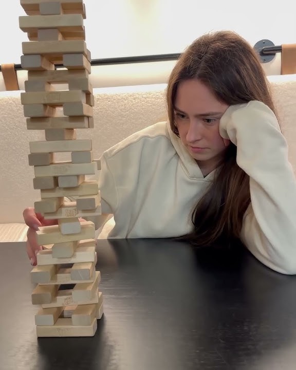 Cecilia Rose Wait what was that??👀