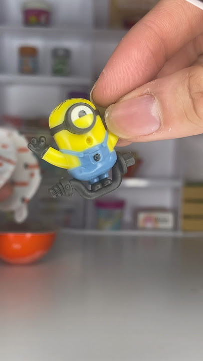 minion kinder joy egg ! 🍌 #asmrunboxing #asmr #unboxing #minis #minions #kinderjoy