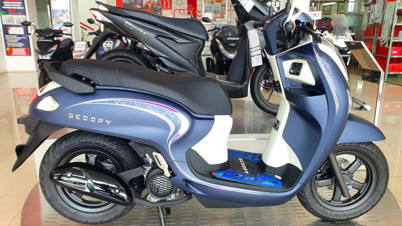 New 2025 Honda SCOOPY in Fashion Blue - Stylish Scooter Bike to 