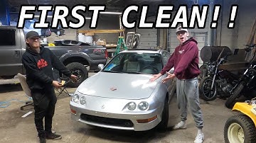 Budget Integra Build Part 1: FIRST DEEP CLEAN AND NO MORE YELLOW LIGHTS!!