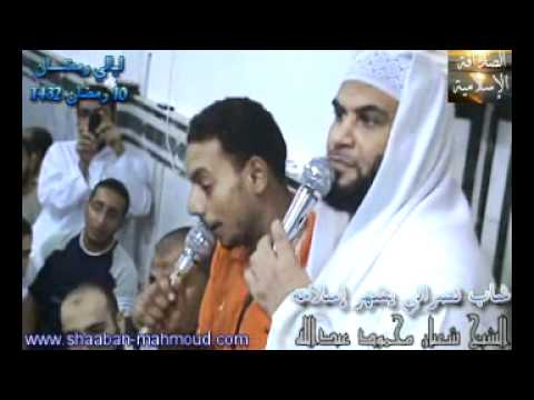 شاب نصراني يشهر إسلامه