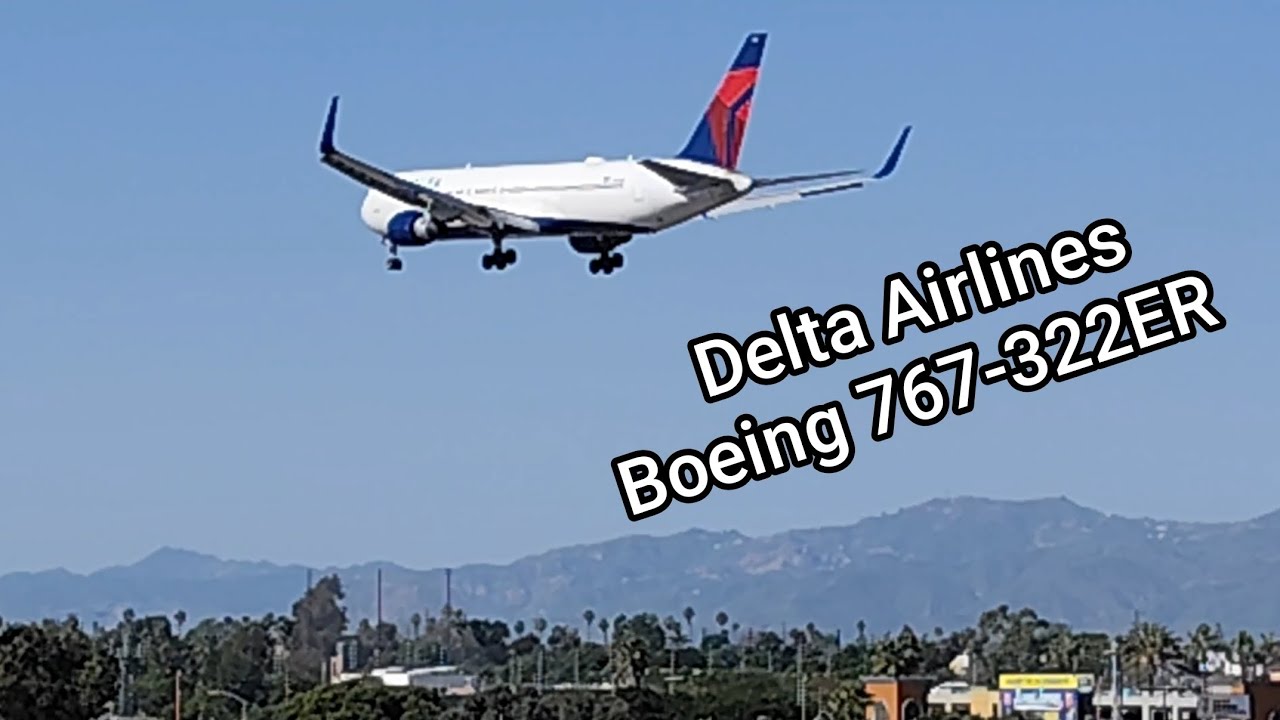 Delta Air Lines Boeing 767-332ER N193DN landing LAX Los Angeles Airport DL501 from Atlanta 