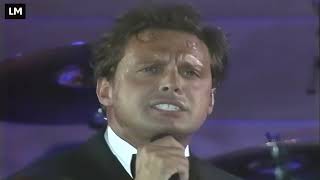 Luis Miguel - Por Debajo de la Mesa - Video Mejorado - En Vivo Mexico 2002 - Restaurado 4K