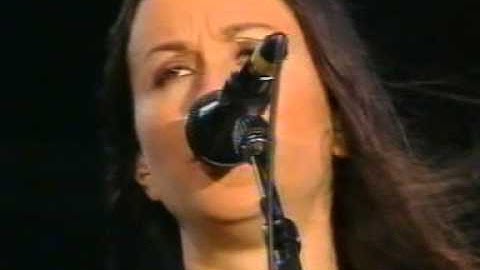 Rock Am Ring 2001 Alanis Morissette Part 1/3