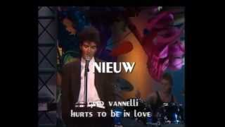 Gino Vannelli - It Hurts To Be In Love - Tradução.