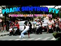 PRANK FTV DI LAMPU MERAH BIKIN PENGENDARA BAPER TERPESONA || PRANK INDONESIA