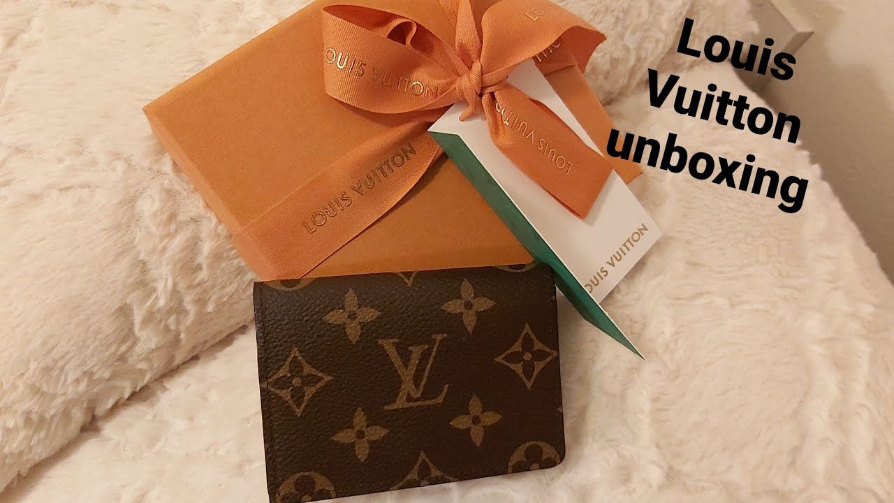 Louis Vuitton envelope business card case (quick unboxing) 