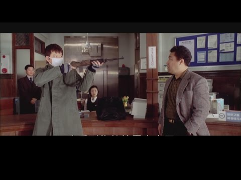 【宇哥】新来的警察局长瞧不起警员让他去抢银行,他竟真去了:局长慌了