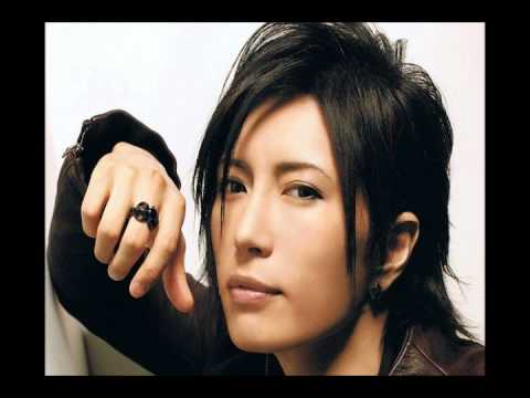 GACKT ファミ通の表紙を飾る。小さい頃のファミコンやMSXについて語る。