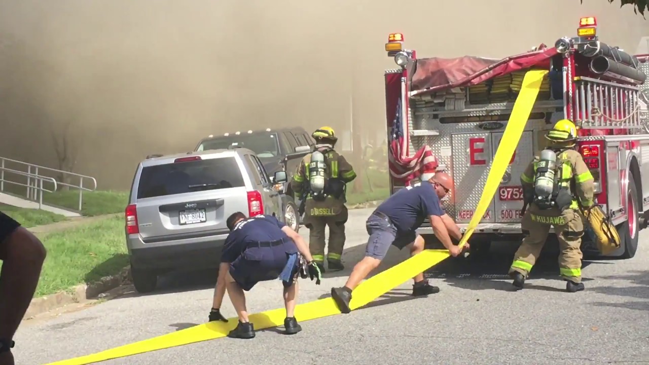 House Fire in Roland Park, Norfolk Va. YouTube