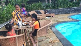 liburan Menginap di  Hotel dan Berenang Bersama Keluarga -  Family Vacation