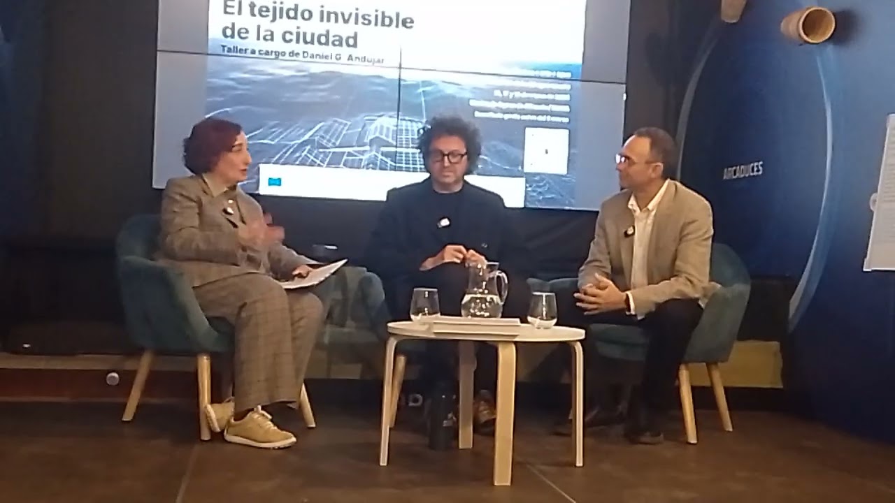 1432 Difracciones del agua: Rosa María Castells. MACA