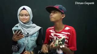 Dimas gepenk oh adek yang berjilbab biru