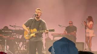 Sam Fender.  Arm's Length : Coachella 2025  Mojave, April 12th