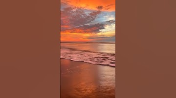 🔥 sunrise #shorts #sunrise #beach #beautiful #morning #peacefulwaves