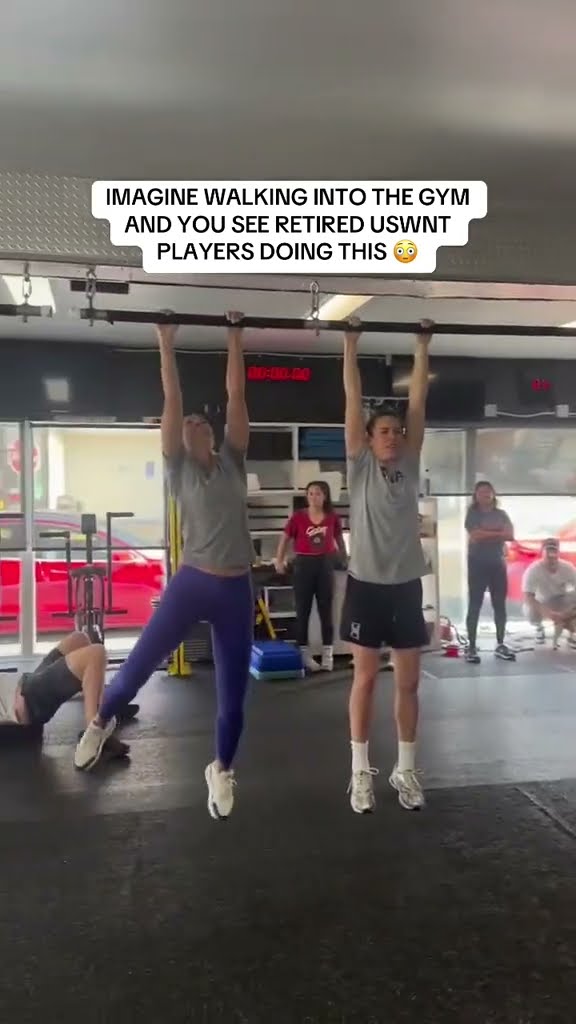 A casual game of survivor ? (via Kelley O’Hara/IG)