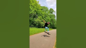 Emily switch inward heelflips! 😍🛹 #skateboarding