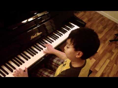 Sunny Kim (5 year old) Clementi Sonatina No.5, Mov...