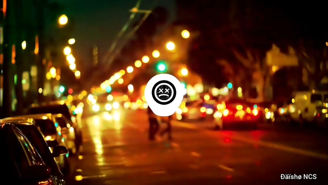 Вечерняя улица. Вечерний город в огнях. Вечер огни. Огни осеннего города. Улицы ночного города.