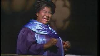 Watch Mahalia Jackson Hes Got The Whole World In His Hands live video