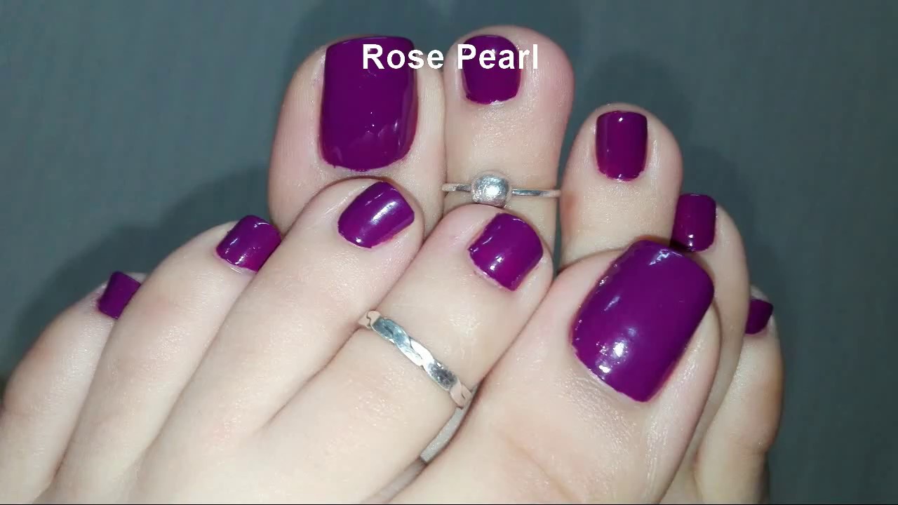 2. Essie Gel Couture Nail Polish in "Feet First" - wide 1