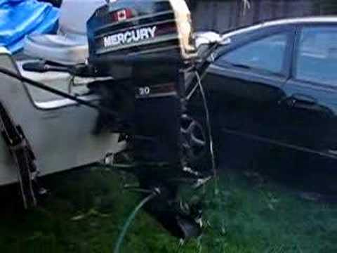 20hp Mercury 2 stroke - YouTube