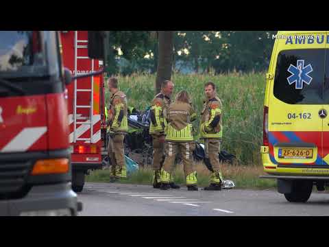 Twee tieners omgekomen bij auto ongeval in Staphorst