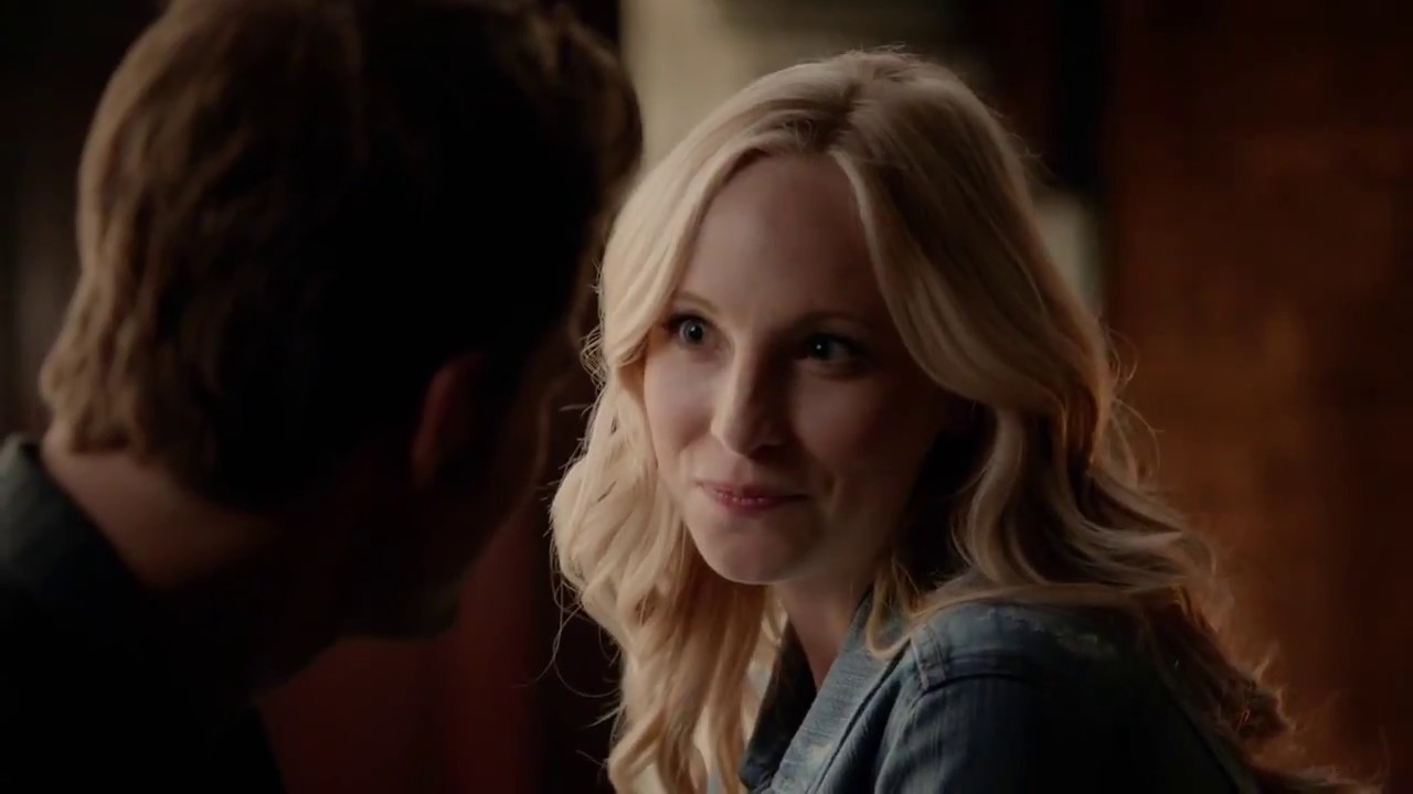 Stefan & Caroline - 7x01 #3 (Probably not) - YouTube