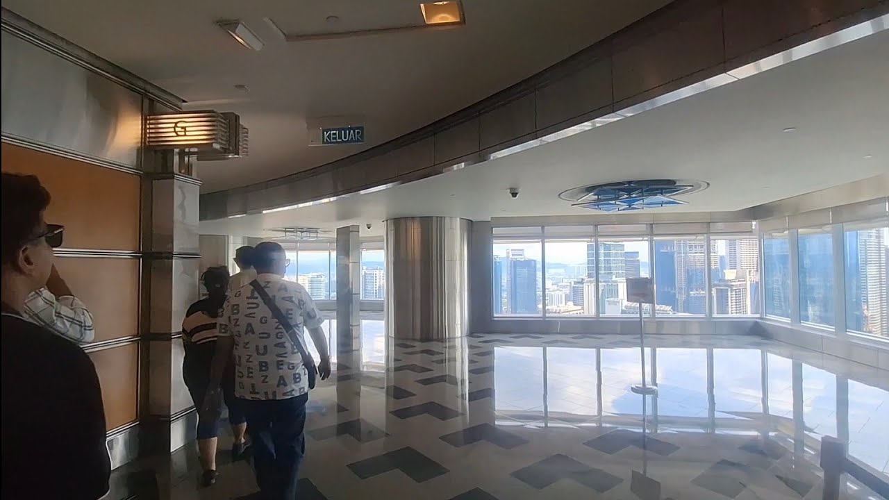 3 Otis Elevators at Petronas Twin Towers Tower 2 in Kuala Lumpur , Malaysia (Down from 86F to GF)