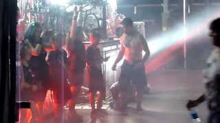 Five Finger Death Punch - Invites Fans On Stage (Aftershock 2013)