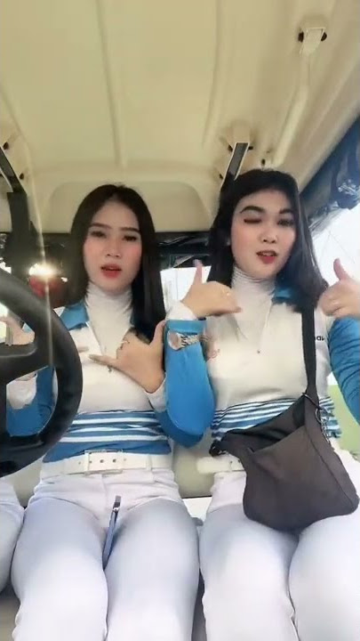 Caddy Girl #caddy #golf #shorts